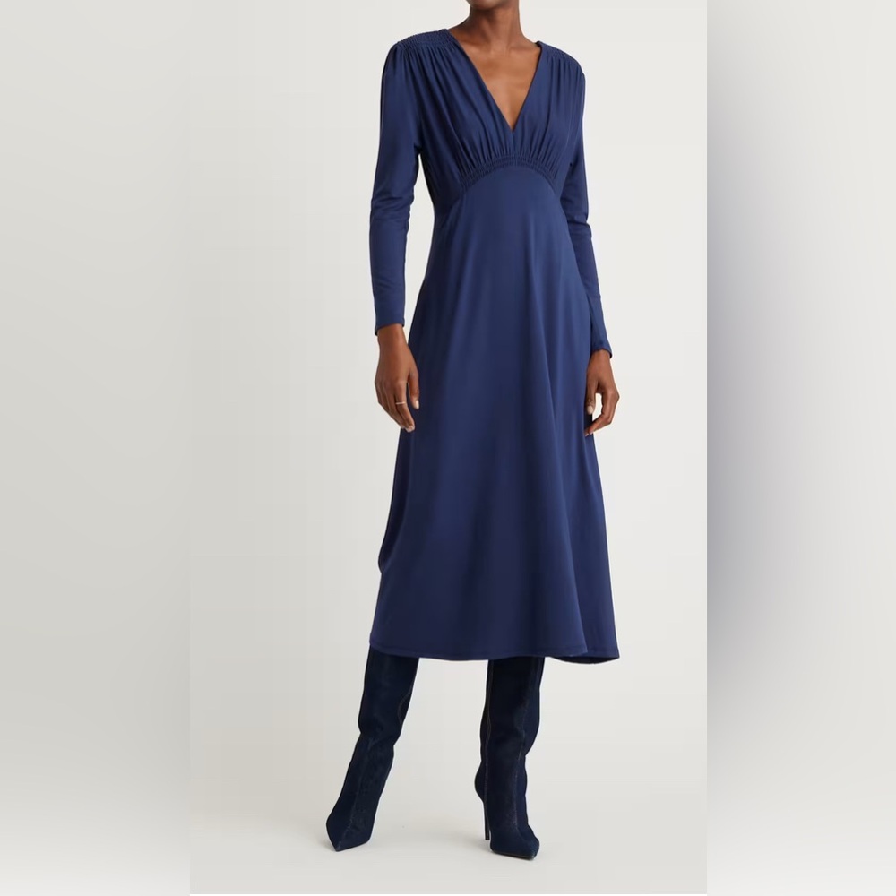 *- Quince tencel V neck long sleeve jersey Navy Dress.XS